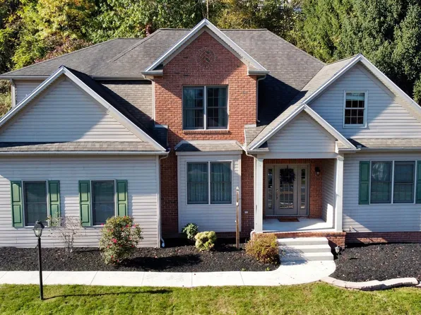 1018 Country Club Rd, Camp Hill, PA 17011