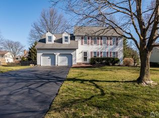 15 Mifflin Ct, Plainsboro, NJ 08536