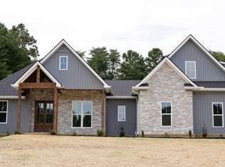 8019 Strawberry Plains Pike, Knoxville, TN 37924
