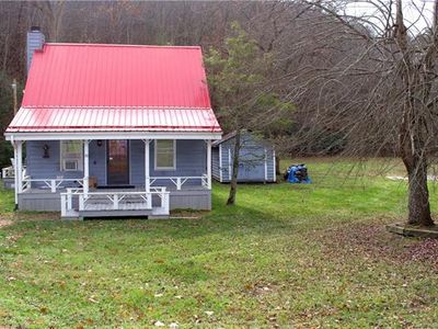 32 Turkey Creek Rd, Clyde, NC, 28721