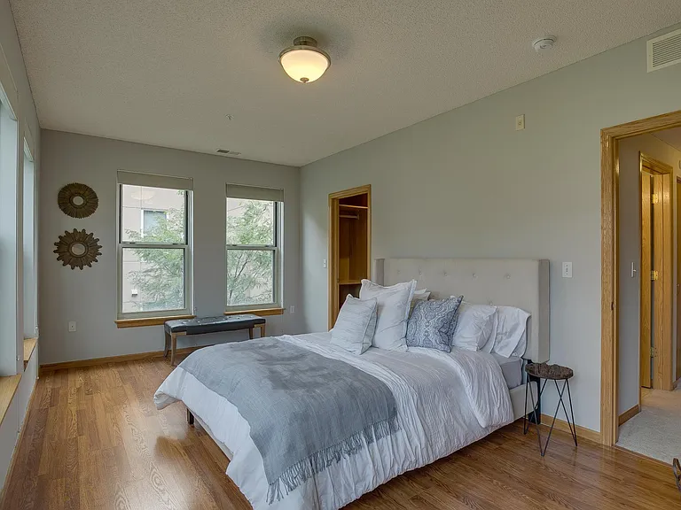 680 N 2nd St #406 — Photo 25