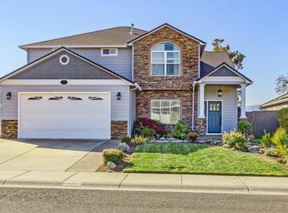 331 Ridgeway Ave, Central Pt, OR 97502