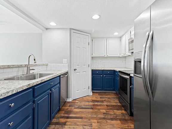 3rd image of 6364 Sleepy Meadow Blvd E