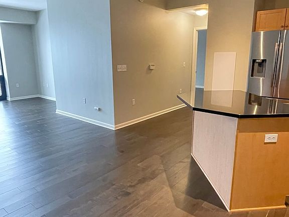 2nd image of 500 Grant St E #1304