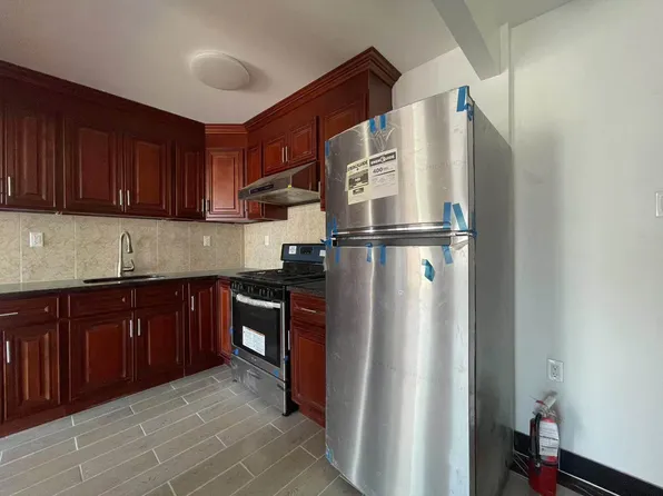 1270 64th Street image 10 of 11