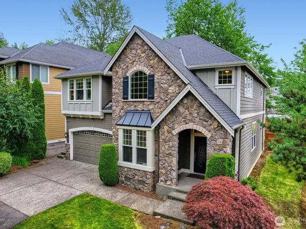 1001 S 38th Court, Renton, WA 98055