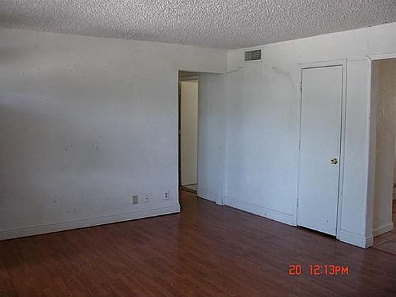 3rd image of 2510 Plaza St