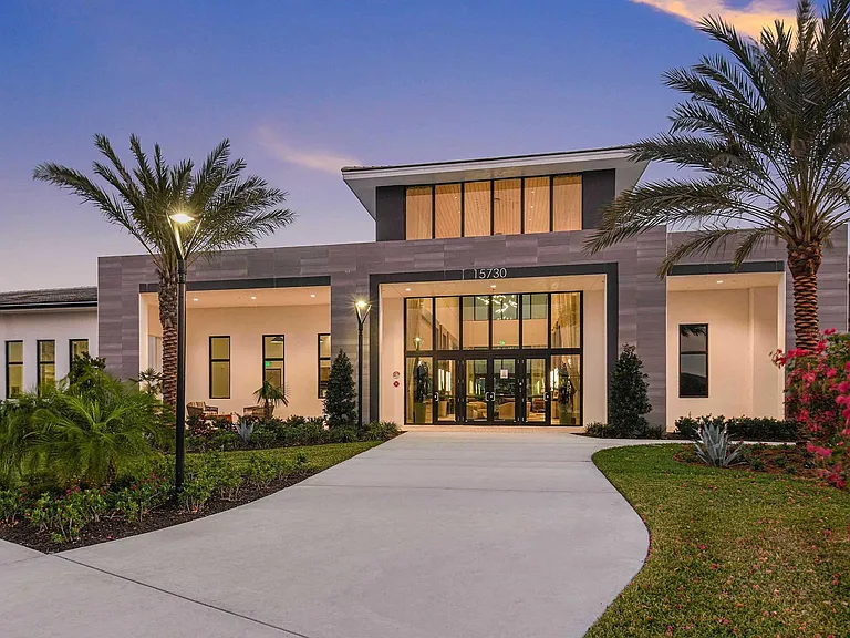 4931 Rivo Alto Cir — Photo 44