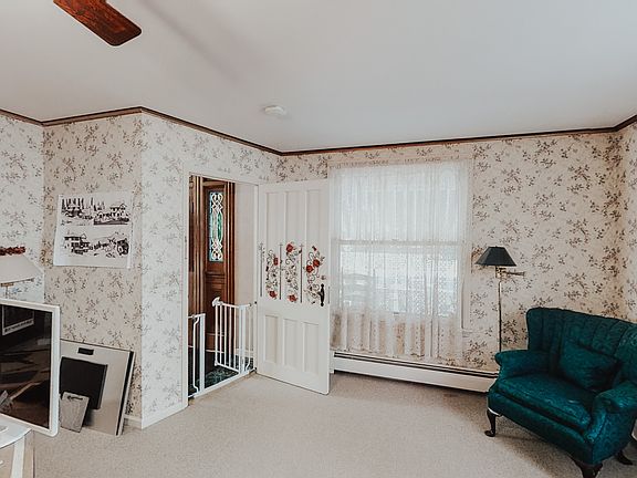 3rd image of 149 Union Ave