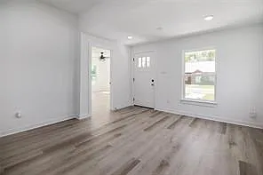 241 S Cotrell St — Photo 8