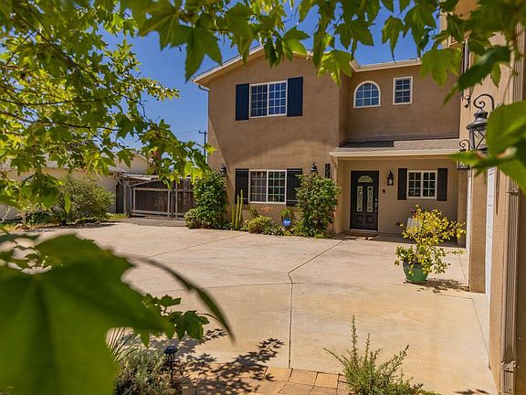 3rd image of 1035 Moreno Dr