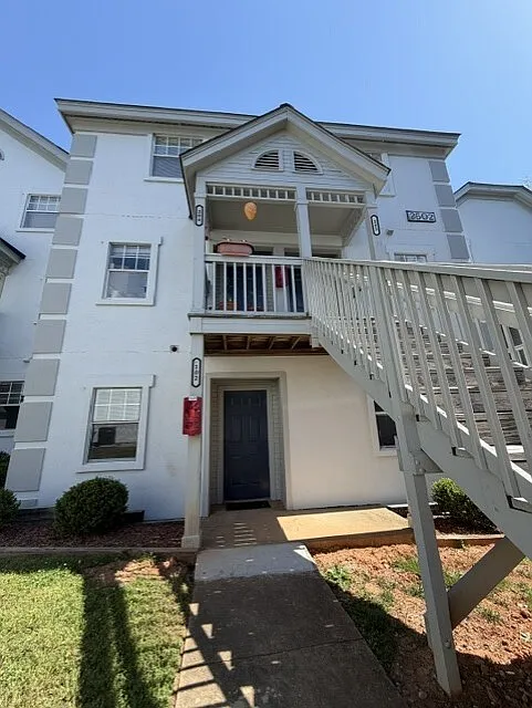 2504 Avent Ferry Rd #205