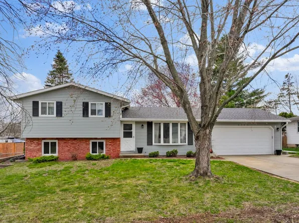 2785 Candle Ln, Green Bay, WI 54304