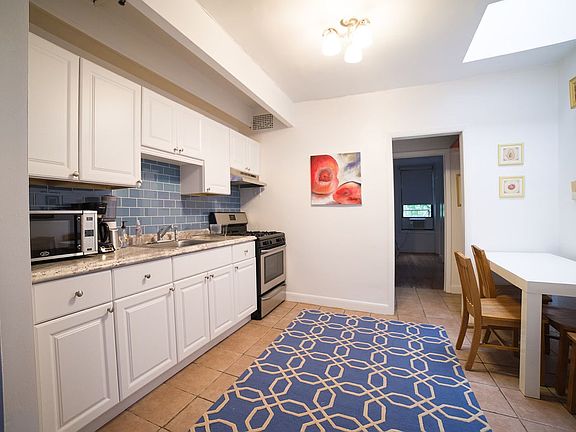 5th image of 1413 Lexington Ave APT 3