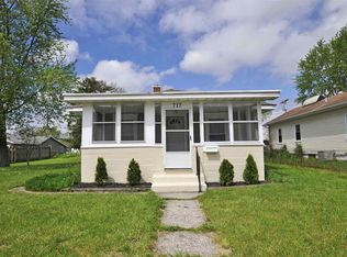 717 Hendricks St, Mishawaka, IN 46544
