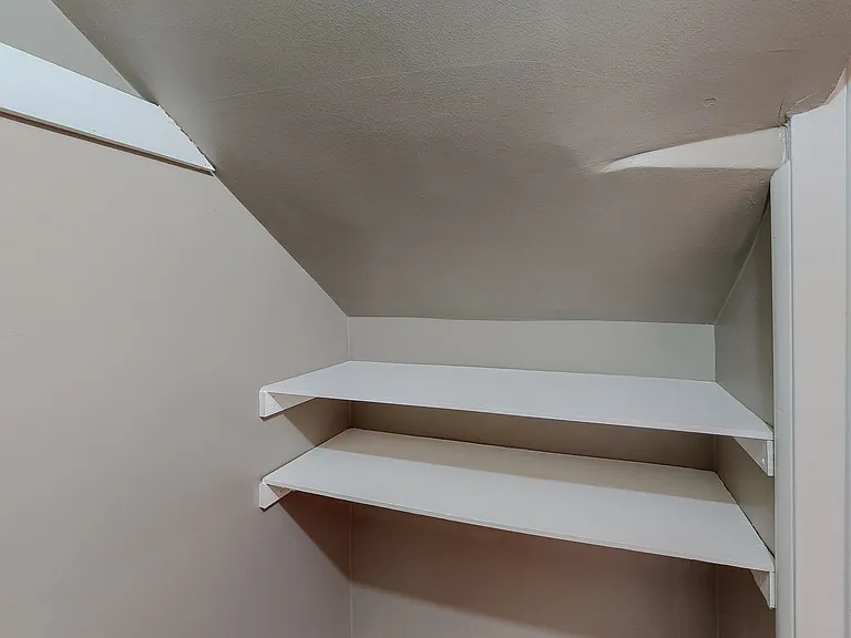1818 N Kingsley Dr — Photo 34