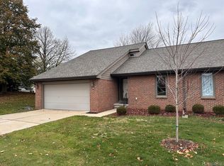 15911 N Meadows Dr E #1, Macomb, MI 48044