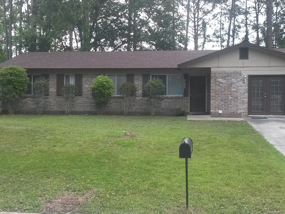 1st image of 303 Pearwood Cir E