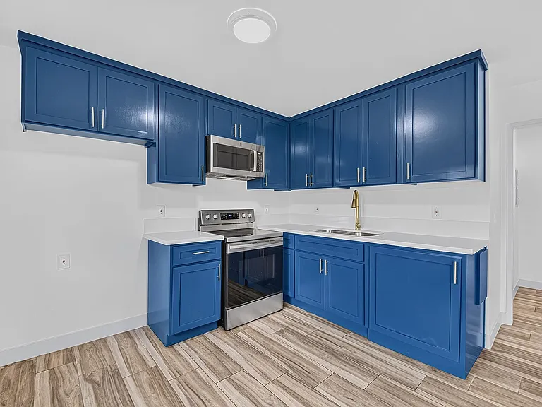 1332 Walnut Ave — Photo 6