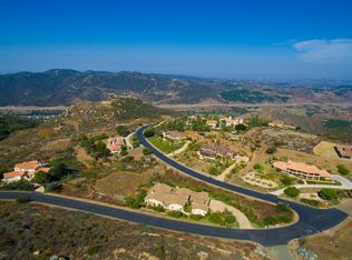 9677 Welk View Dr, Escondido, CA 92026