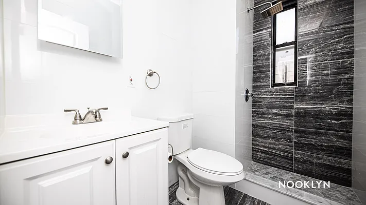 Rented by Nooklyn NYC LLC | media 24