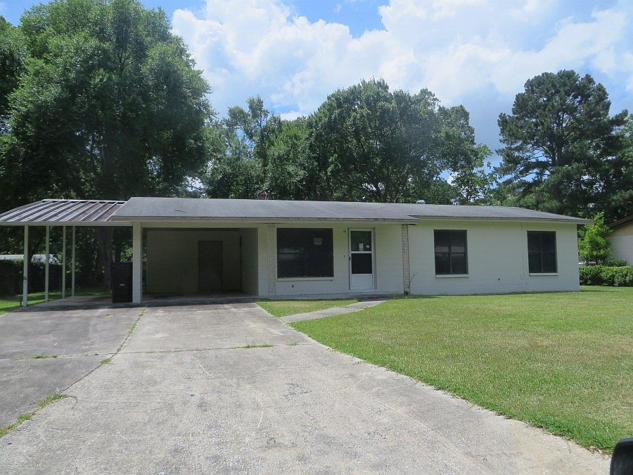 1st image of 5932 NW 26th Ter