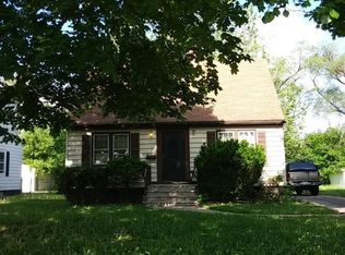 2238 S 9th Ave, Broadview, IL 60155