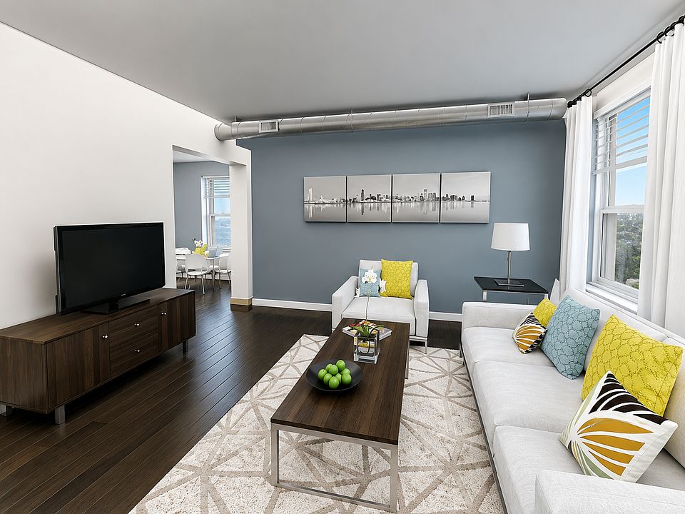 1st image of 550 New Holland Ave #103