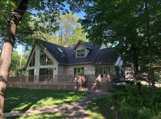 7300 River Ridge Rd, Stanwood, MI 49346