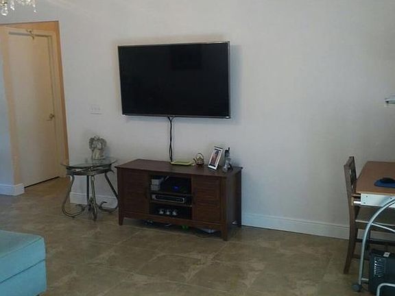 5th image of 4622 Copper Ln