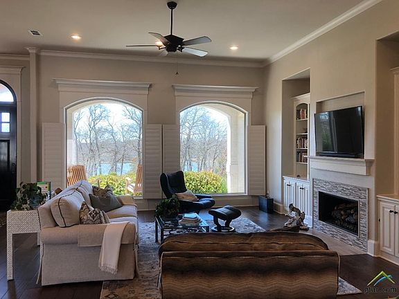 5th image of 4595 Cascades Blvd