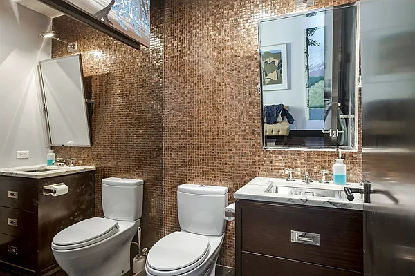 Sold by Corcoran | media 21