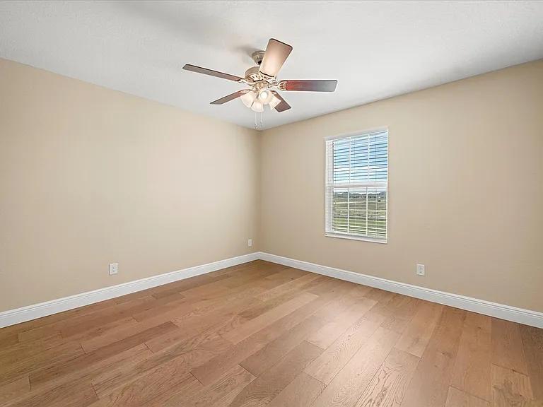 2049 Heart Lake Dr — Photo 6