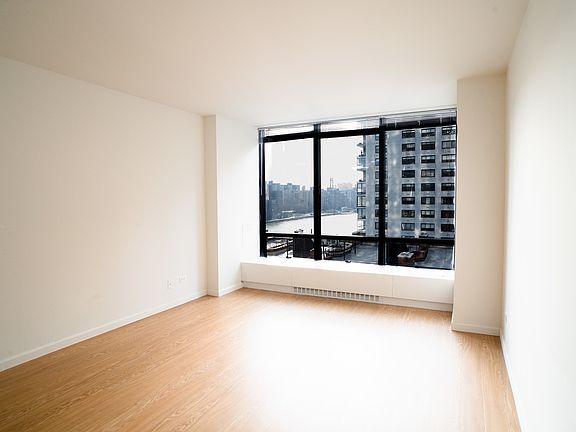 4th image of 525 E 72nd St APT 8H