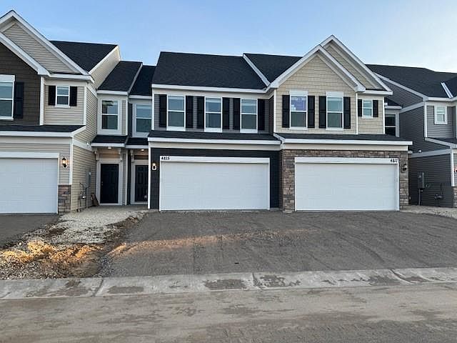 1st image of 4817 Airlake Dr
