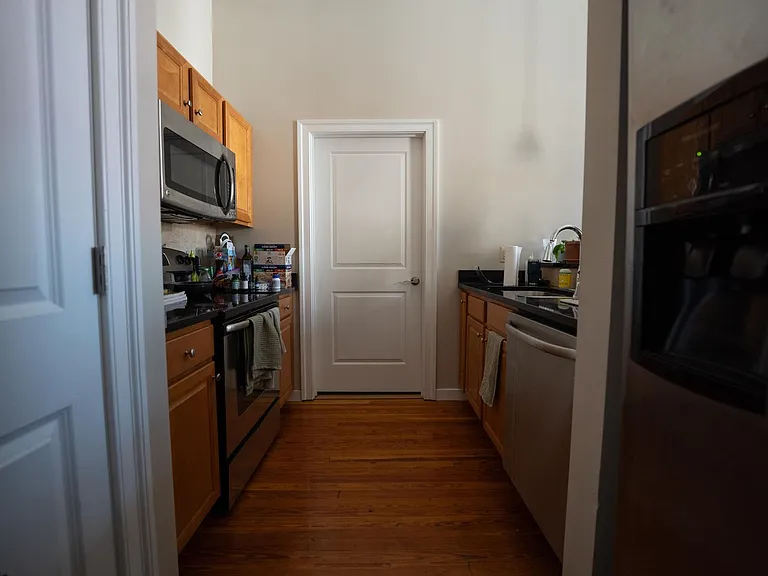 125 W. Saratoga St — Photo 9