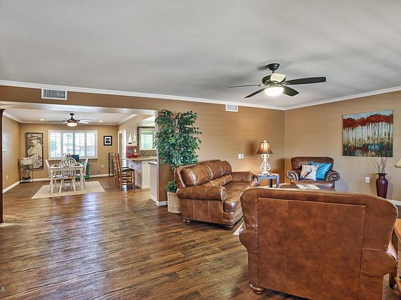 Beautiful Great Room