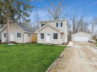 2203 Salem Ave, Johnsburg, IL 60051