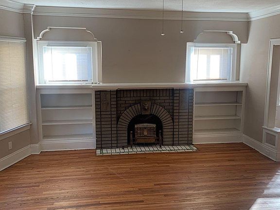 3rd image of 13811 Byron Ave #1
