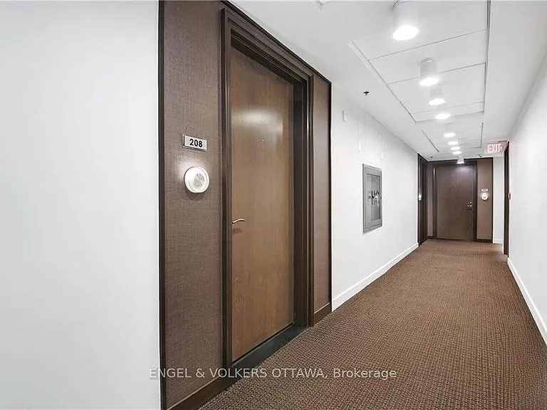 108 Richmond Rd #208 — Photo 3