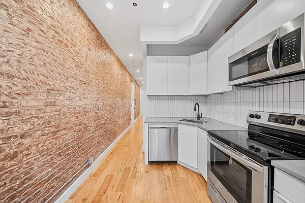 Rented by Owner | media 1