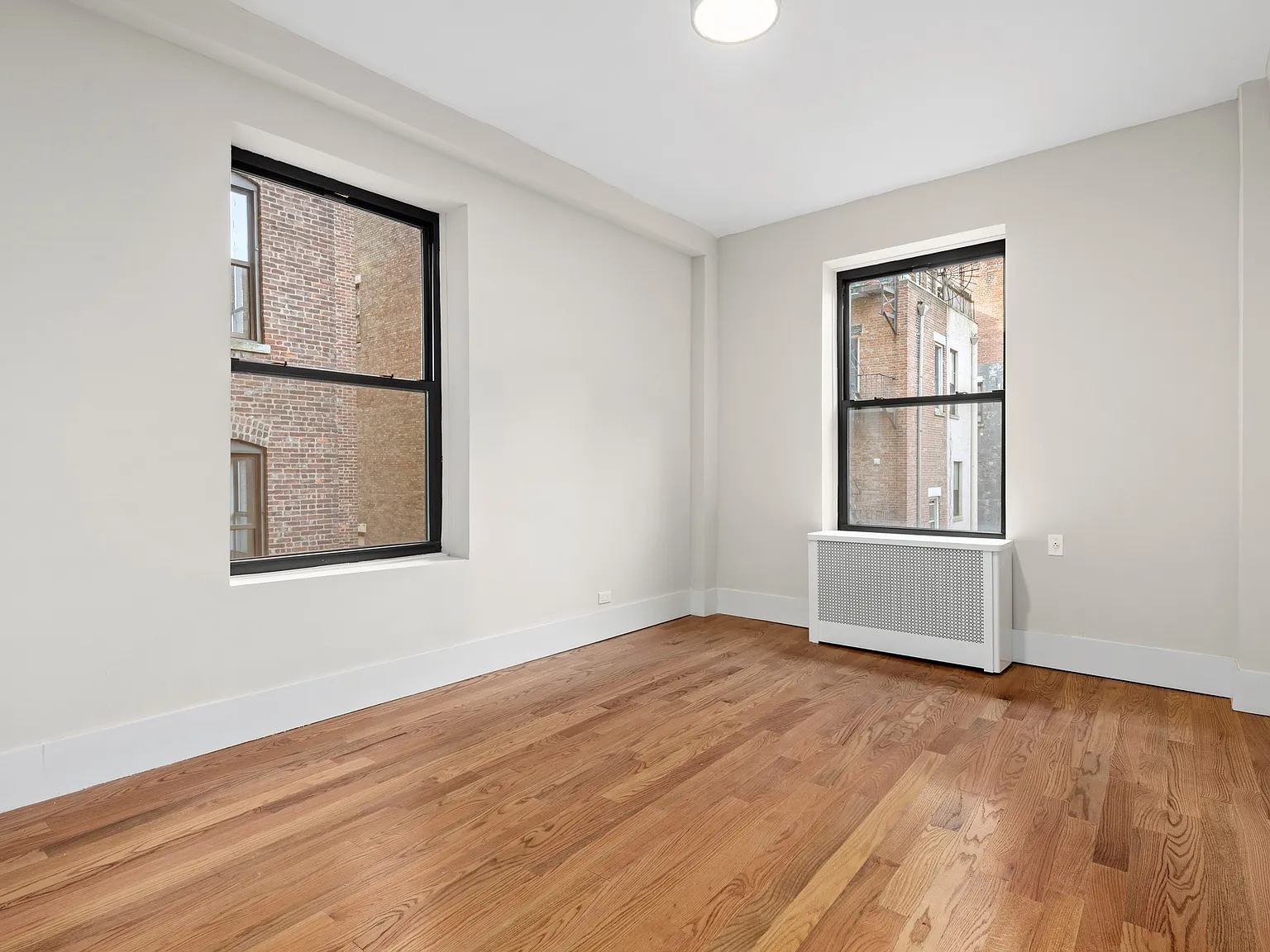 949 West End Avenue — Photo 2