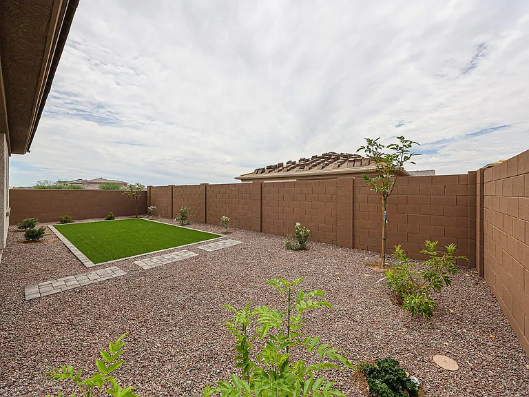 7665 W Smoketree Dr — Photo 40