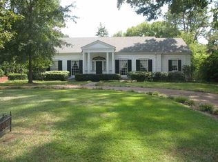 3804 Old Canton Rd, Jackson, MS 39216