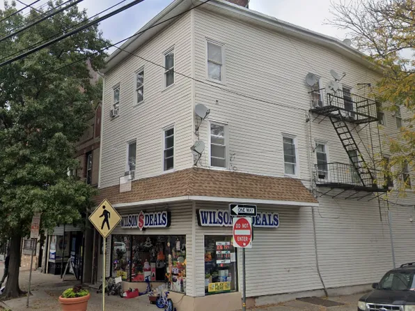127 Wilson Ave #4, Newark, NJ 07105