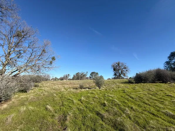 3106 Crestview Dr, Valley Springs, CA 95252