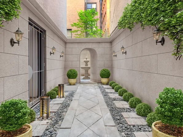 11-15 East 70th Street 1A/B image 1 of 10