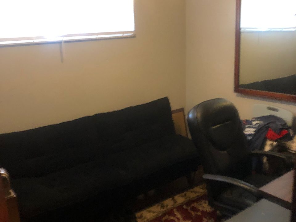 2nd image of 1213 Robinia Dr