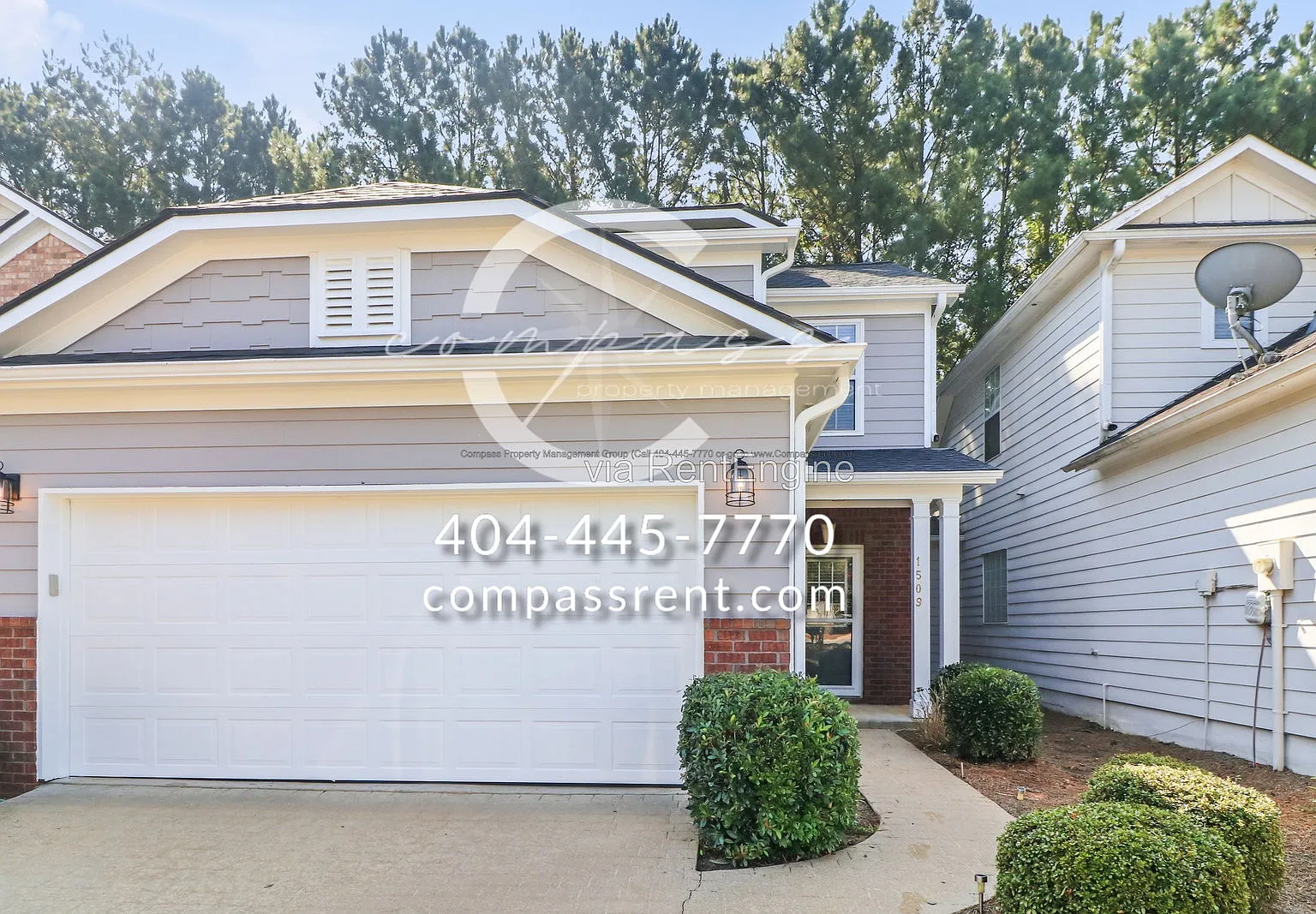 3 bed, 2.5 bath, 1576 sqft, $2,200 — Photo 2