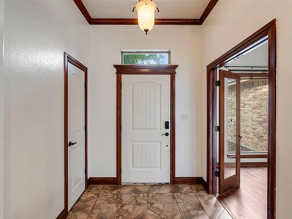 5th image of 1243 Red Rock Dr